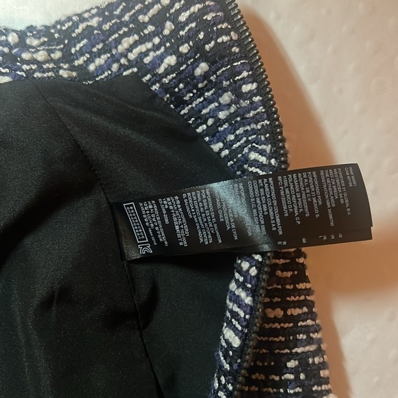 Forever21 tweed mini skirt size M full zipper down Asymmetrical - Picture 10 of 11